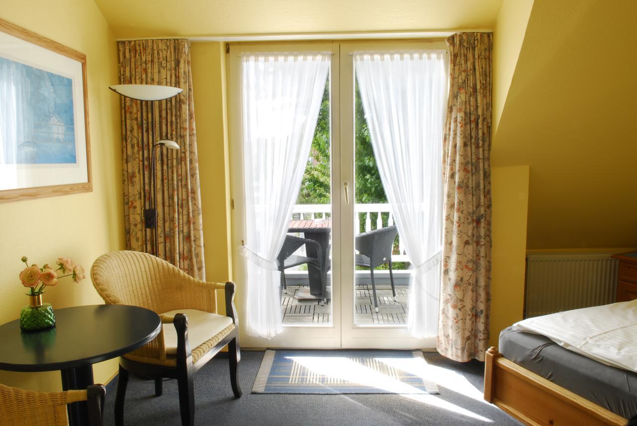 Hotel Am Suedwaeldchen Westerland Exterior foto